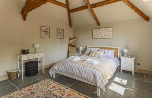 Nettleton House | Home Farm Byre