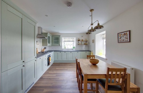 Forfar Cottage | Home Farm Cottage (with swimming pool and sauna)