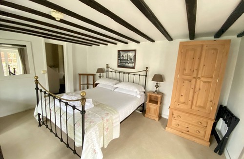 Wilmington House | Home Farm Hotel