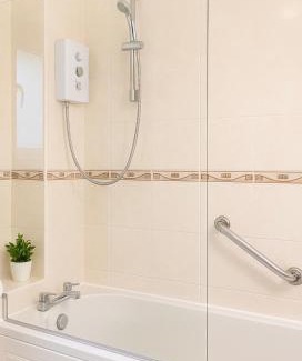 Sittingbourne Apartment | Home for Family, Contractors & Tourists!