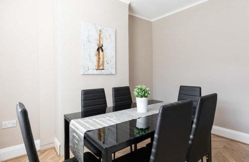 Belfast House | Home from Home - 3bed Cavehill