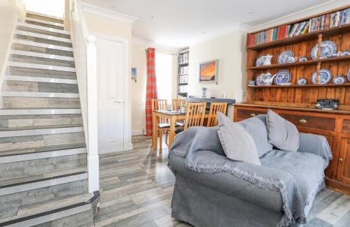 Portland House | Home From Home