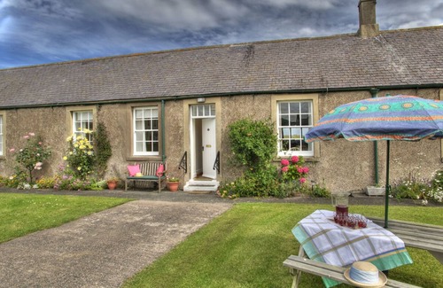 Belford Cottage | Home from home - with a large garden!
