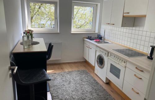 Gelsenkirchen-Mitte Apartment | Home im Pott - Sehr Zentral - 4 Pers, TV