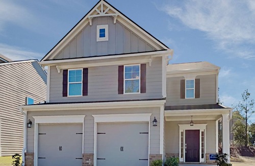 Fairburn House | Home in Fairburn!