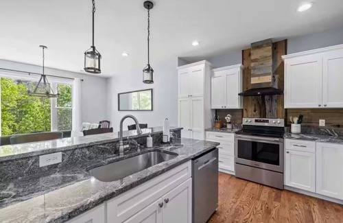 Morganton House | Home in Lake James