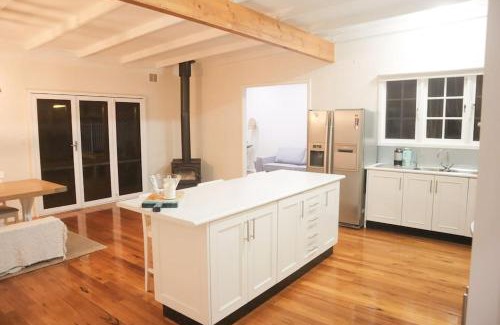 Lamington House | Home in Lamington