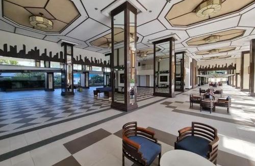 Ermita Apartment | Home in Manila Breathtaking Sunset View