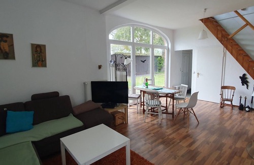 Dahlem House | home in the country