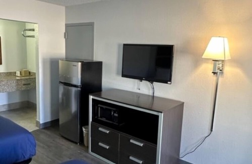 Newnan Hotel | Home Lodge