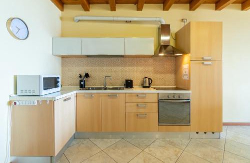 San Benedetto di Lugana Apartment | Home MiraGarda
