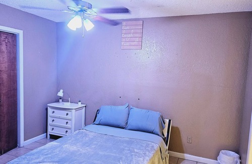 West Arlington Villa | Home Near Cowboys, Rangers Stadium, Parks Mall, Six Flags, Hurricane Harbor!