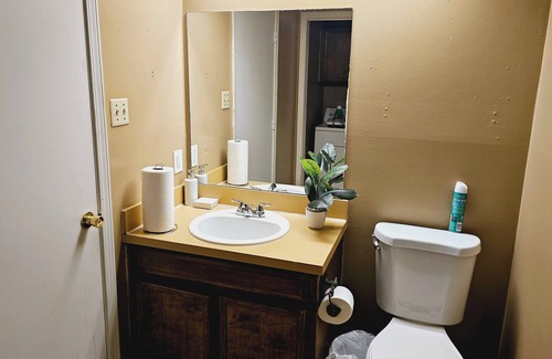 West Arlington Villa | Home Near Cowboys, Rangers Stadium, Parks Mall, Six Flags, Hurricane Harbor!