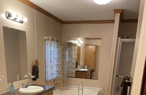Carbondale House | Home Near Downtown Carbondale