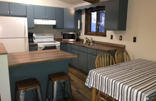 Hayward House | Home on the Lake AND Snowmobile/ATV Trails