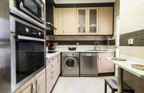 La Latina Apartment | Home & Private Terrace WIFI + AIRCON