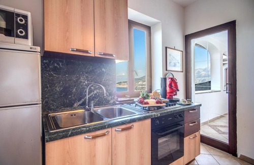 Priora House | HOME SEA VIEW - ZANARDELLI