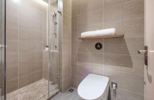 Downtown Hangzhou Hotel | Home Selection Hangzhou Xihu Hubin i77 Store