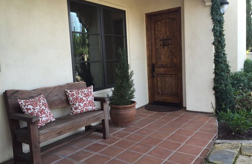 Solana Beach Cottage | home Solana Beach Del Mar. Walk to beach, racetrack, restaurants