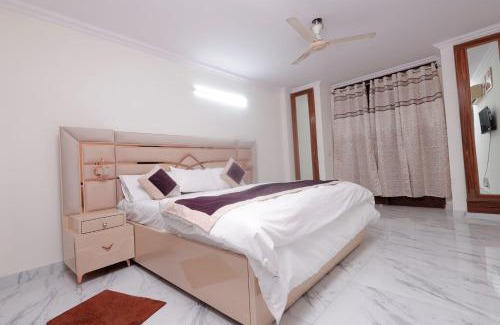 South Extension Bed & Breakfast | Home Stay Cum Bed and Breakfast