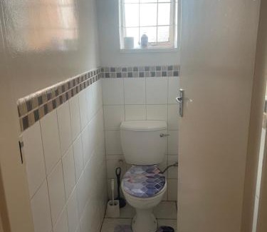 Windsor House | Home stay in Windsor west
