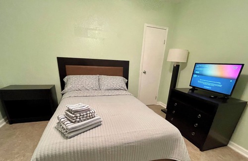 New Iberia House | Home sweet home new Iberia. Pet friendly.