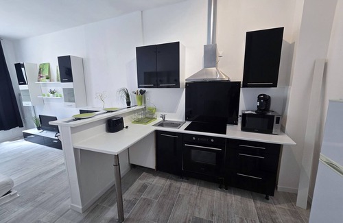 Sisteron Apartment | Home Sweet Studio Sisteron - 2pers - city center