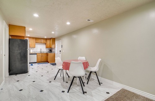 South Jordan Apartment | Home Theater & Patio: South Jordan Basement Unit