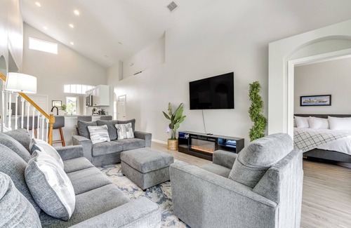 Davenport House | Home w/2 Living Spaces, Games, Pool: 11 Mi to WDW