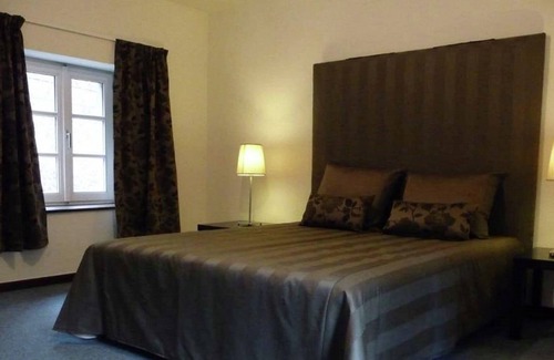 Comblain-au-Pont House | Home with garden beside the Ourthe and the RAVeL.