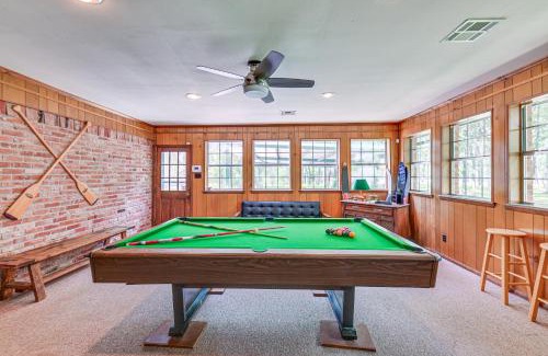 Mead House | Home with Lake Texoma View, Game Room and Bar
