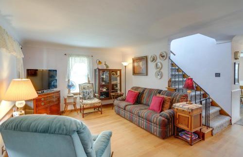 Port Clinton House | Home with Screened-In Porch Less Than 1 Mi to Lake Erie