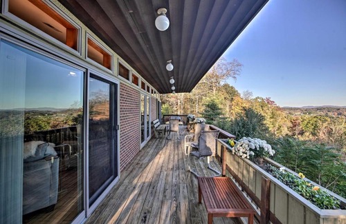 Radford House | Home with Wraparound Deck and Blue Ridge Mtn Views!