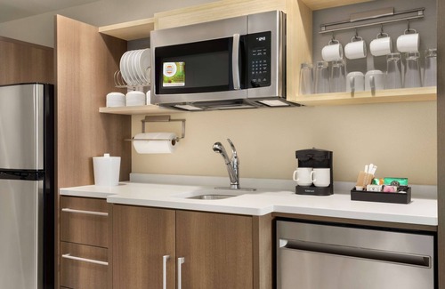 Overland Park Hotel | Home2 Suites by Hilton Overland Park
