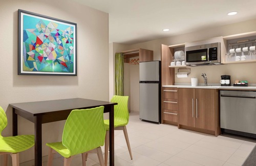 Overland Park Hotel | Home2 Suites by Hilton Overland Park