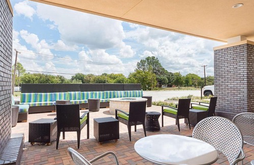 South Arlington Hotel | Home2 Suites By Hilton Dallas Grand Prairie