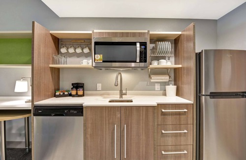 Deerwood Hotel | Home2 Suites by Hilton Jacksonville-South/St. Johns Town Ctr