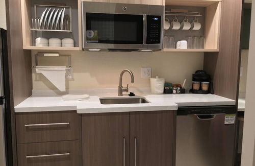 Tampa Hotel | Home2 Suites by Hilton Brandon Tampa, FL