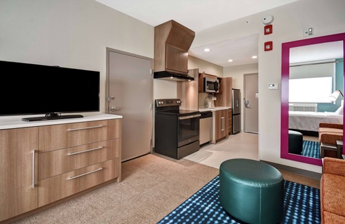 Downtown Columbus Hotel | Home2 Suites by Hilton Columbus Downtown