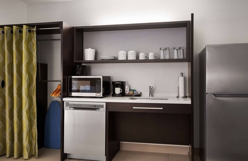 Indianapolis Hotel | Home2 Suites by Hilton Indianapolis Keystone Crossing