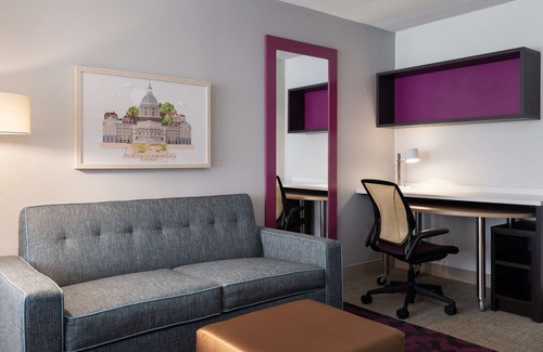 Indianapolis Hotel | Home2 Suites by Hilton Indianapolis Keystone Crossing
