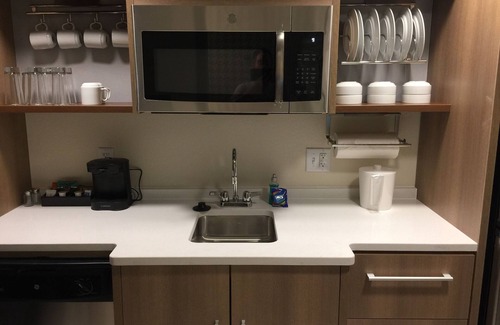 Medical Center Hotel | Home2 Suites by Hilton Omaha UN Medical Ctr Area