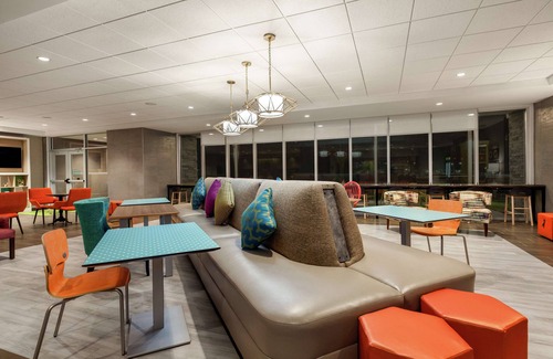 Ballentine Manor Estates Hotel | Home2 Suites by Hilton Sarasota - Bradenton Airport, FL