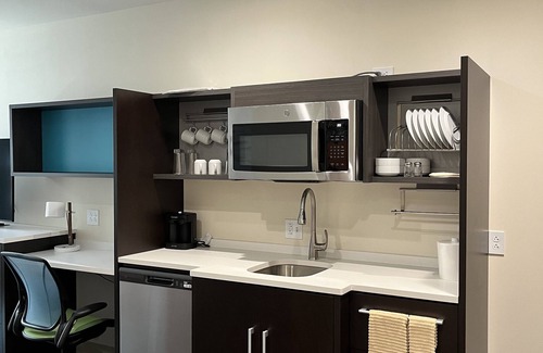 Downtown West Hotel | Home2 Suites by Hilton St. Louis Downtown