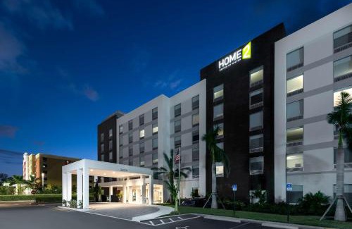 Dania Beach Hotel | Home2 Suites By Hilton Ft. Lauderdale Airport-Cruise Port
