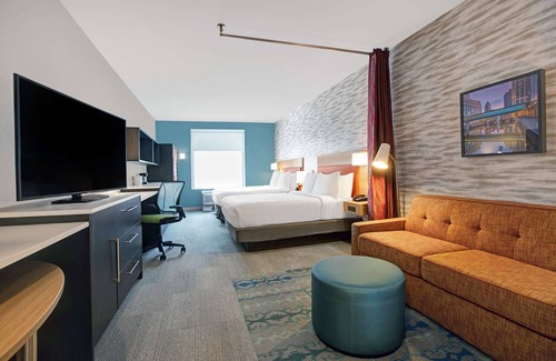East Town Hotel | Home2 Suites by Hilton Milwaukee Downtown