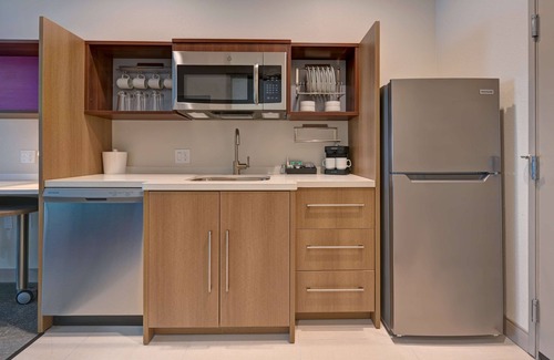 Central City Hotel | Home2 Suites Corpus Christi Southeast