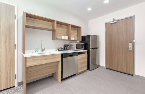 West Dallas Hotel | Home2 Suites Dallas I-30 Cockrell Hill