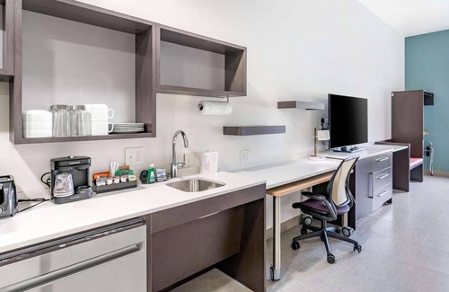Beaumont Residential Hotel | Home2 Suites Lexington Keeneland Airport, KY