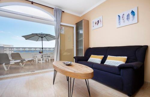 Puerto Lajas Apartment | Home2Book Charming Casa Marinera, Terrace